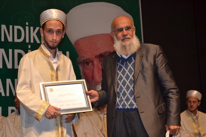 zavendikli-mustafa-hoca-kopuzlar-kur’an-kursu,-ilk-icazet-toreni-(8).jpg