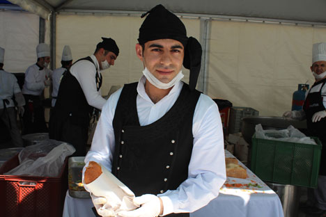 zeytinburnu’nda-karadeniz-ruzgari-esti3.jpg zeytinburnu’nda-karadeniz-ruzgari-esti3.jpg