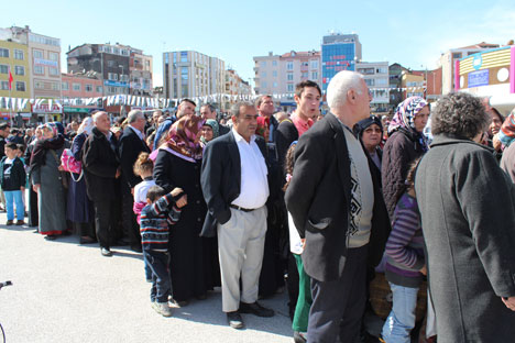 zeytinburnu’nda-karadeniz-ruzgari-esti5.jpg zeytinburnu’nda-karadeniz-ruzgari-esti5.jpg