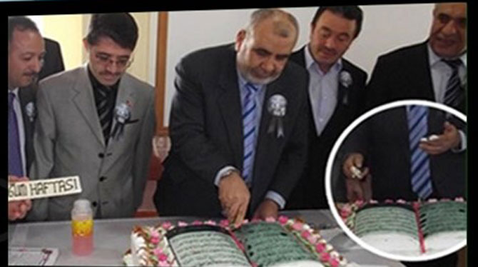 zile-muftulugunden-kuran-i-kerim-tasarimli-pasta-skandali3.jpg